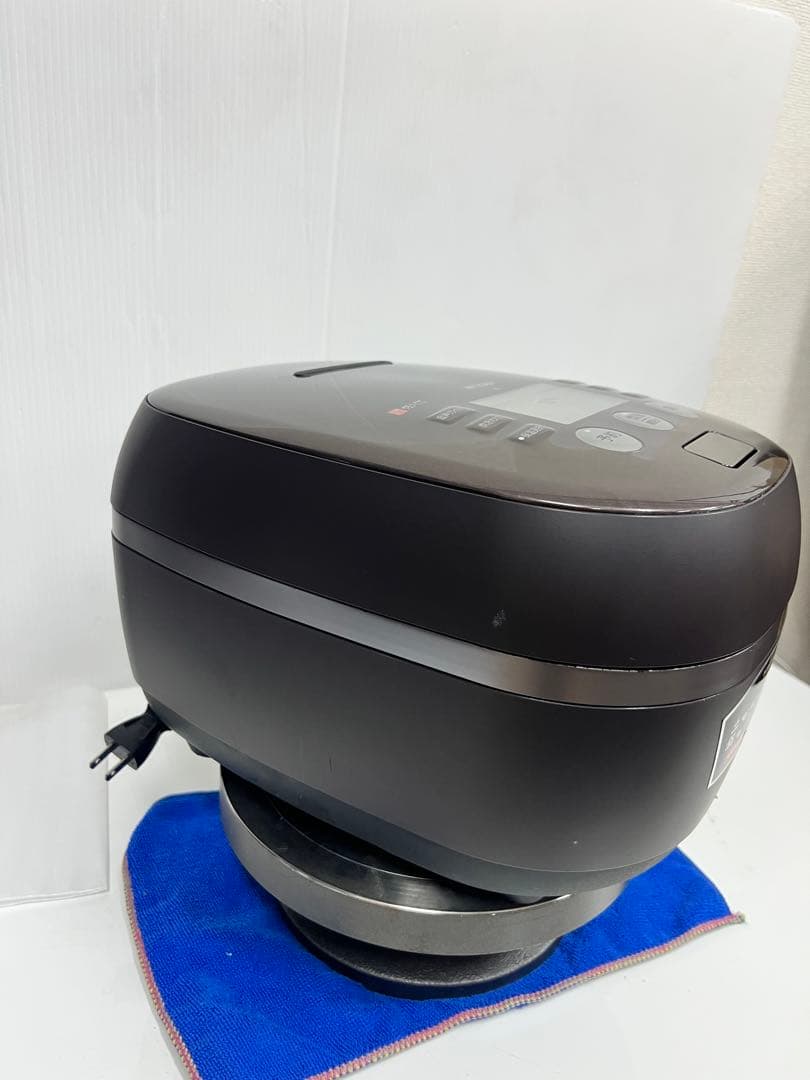 TIGER 炊きたて 本土鍋 IH炊飯ジャー JPH-A102