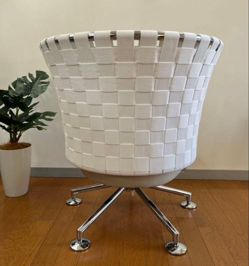 ドイツ　COR コア　サーコ　ラウンジチェア② 本革　モダン　39万〜　美品