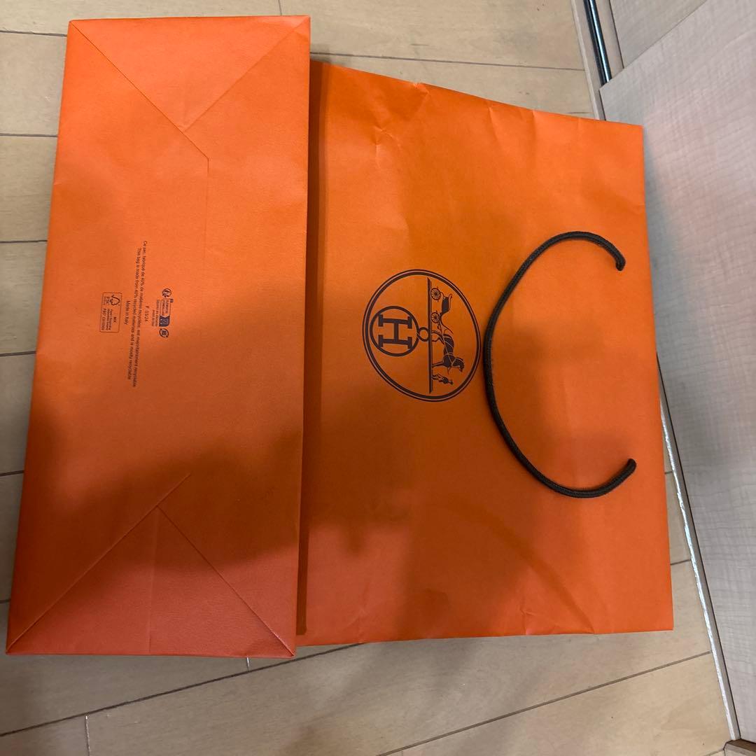 HERMES オレンジ ギフト箱 付属品付き