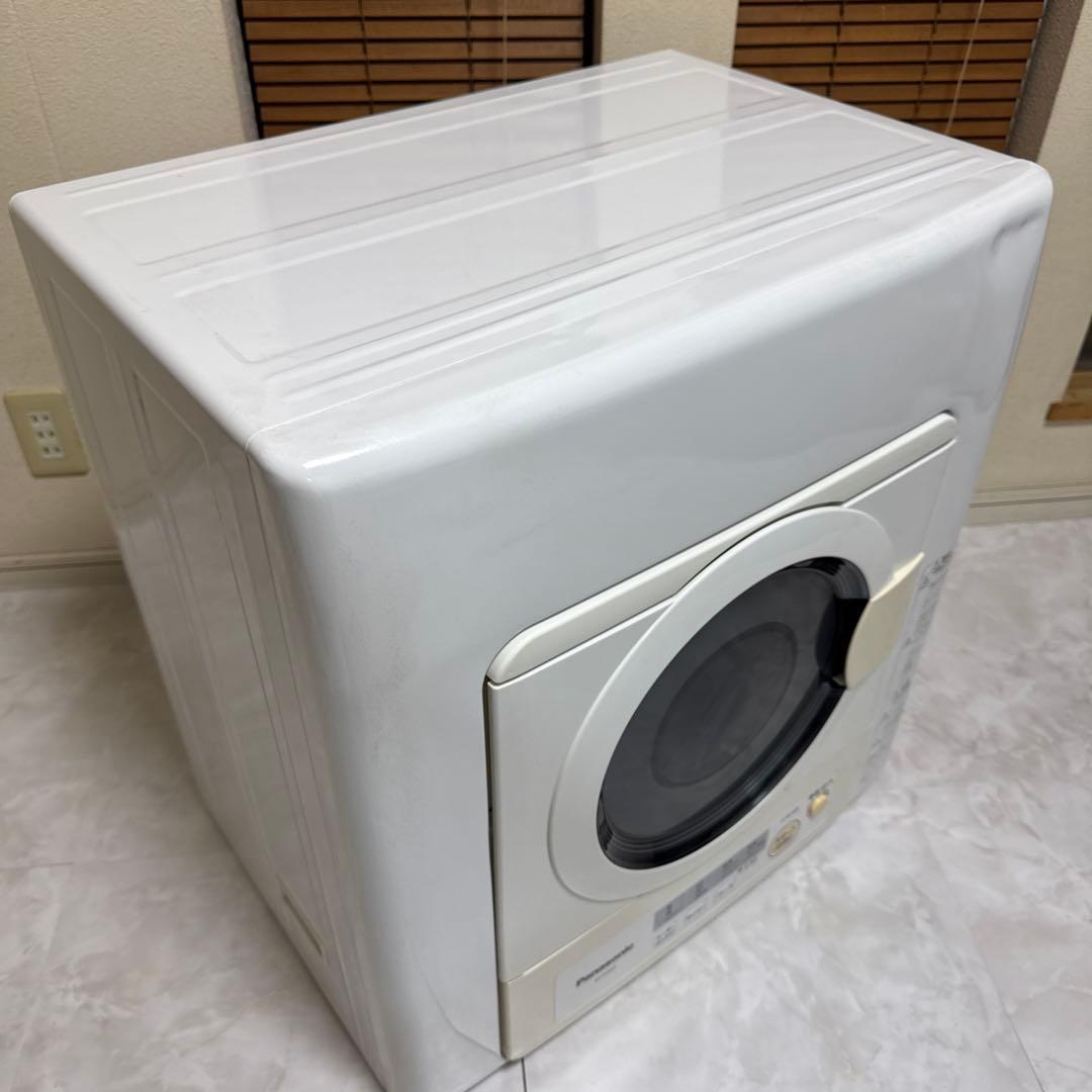 送料込 Panasonic 電気衣類乾燥機 5kg NH-D502P-W