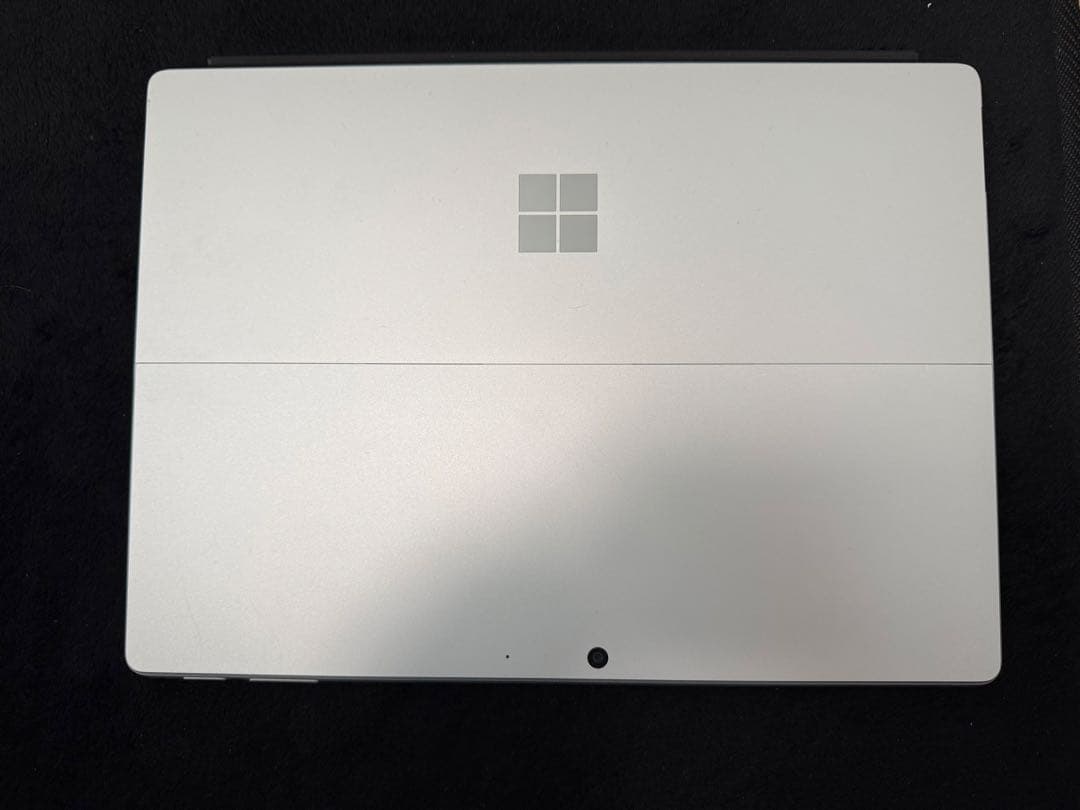 Microsoft Surface Pro本体 + キーボード