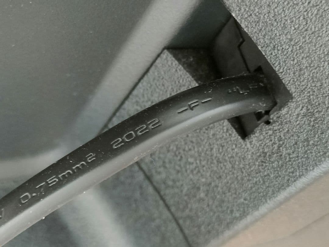 MAXZEN マクスゼン 32インチ 液晶テレビ J32CH06