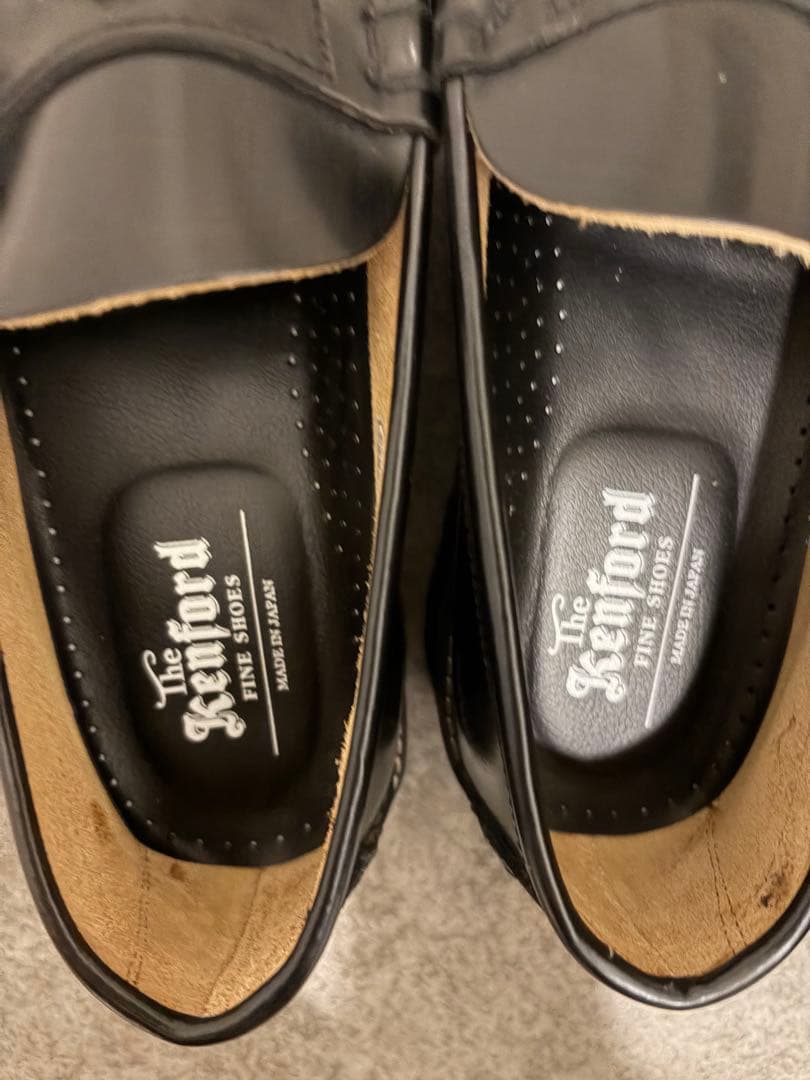 The Kenford Fineshoeタンクソールキルトタッセル ローファー