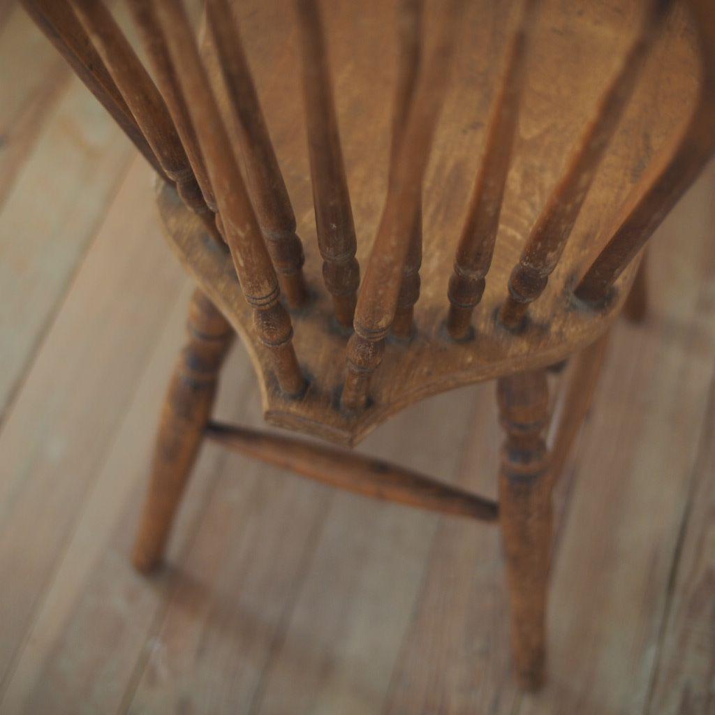 木製スピンドルバックチェア 秋田木工 古道具 味わい