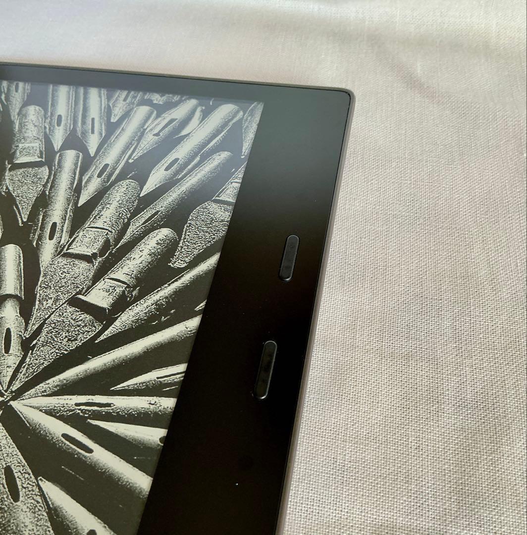 生産終了　Kindle Oasis 色調調節ライト搭載 Wi-Fi 32GB