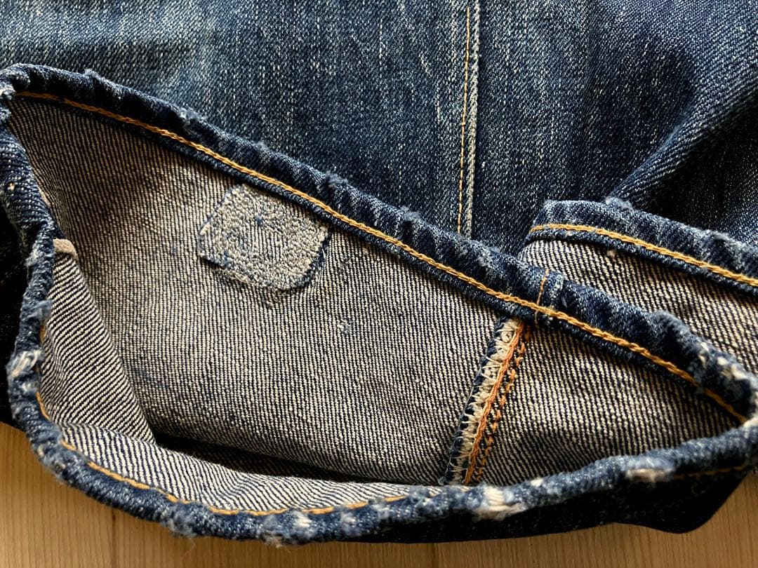 ⭐︎１１！501XX革パッチ47モデル片面タブBIGEオリジナル！