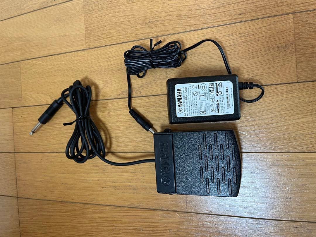 引き取り限定　YAMAHA88鍵 ホワイト電子ピアノ　Pー125 美品