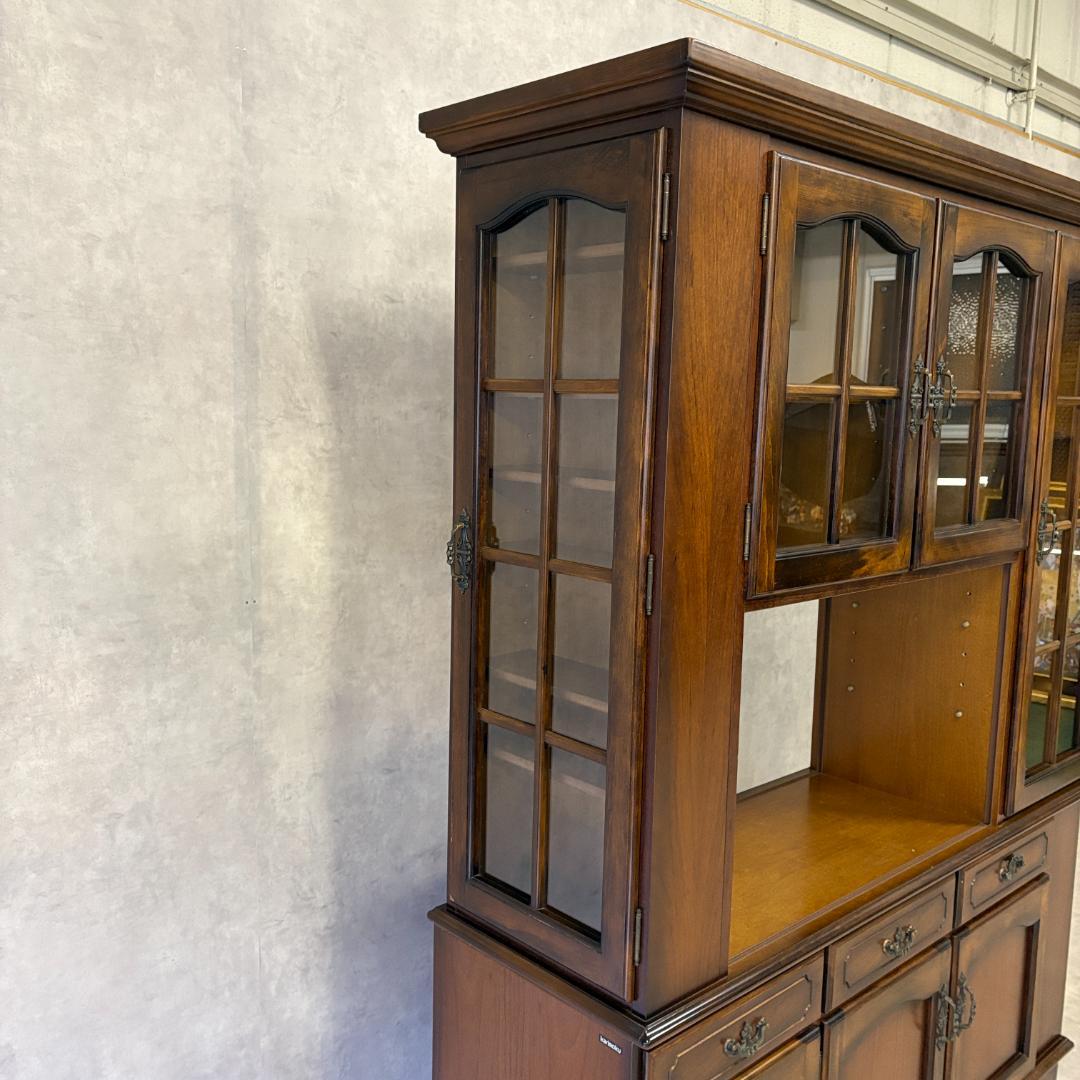 カリモク家具　レトロ家具　大型　ガラス戸棚　食器戸棚