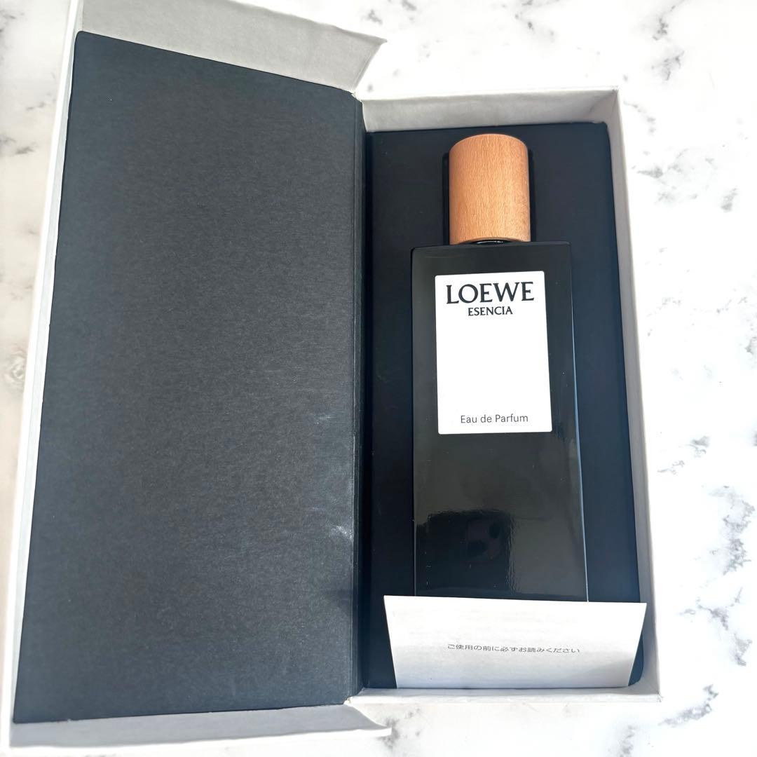 【残9割　美品】LOEWE ロエベ エセンシア オードゥパルファム　50ml