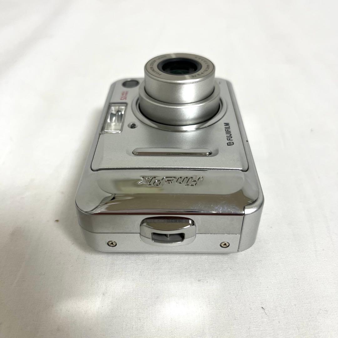 FUJIFILM コンパクトデジタルカメラ FinePix A500 電池駆動
