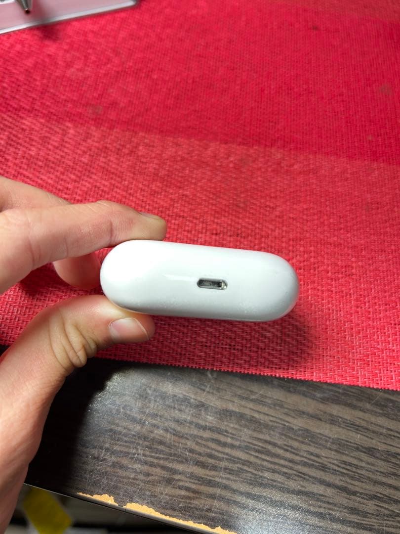 AirPodspro1 キズ、使用感あり、動作確認済み、イヤーピース交換推奨