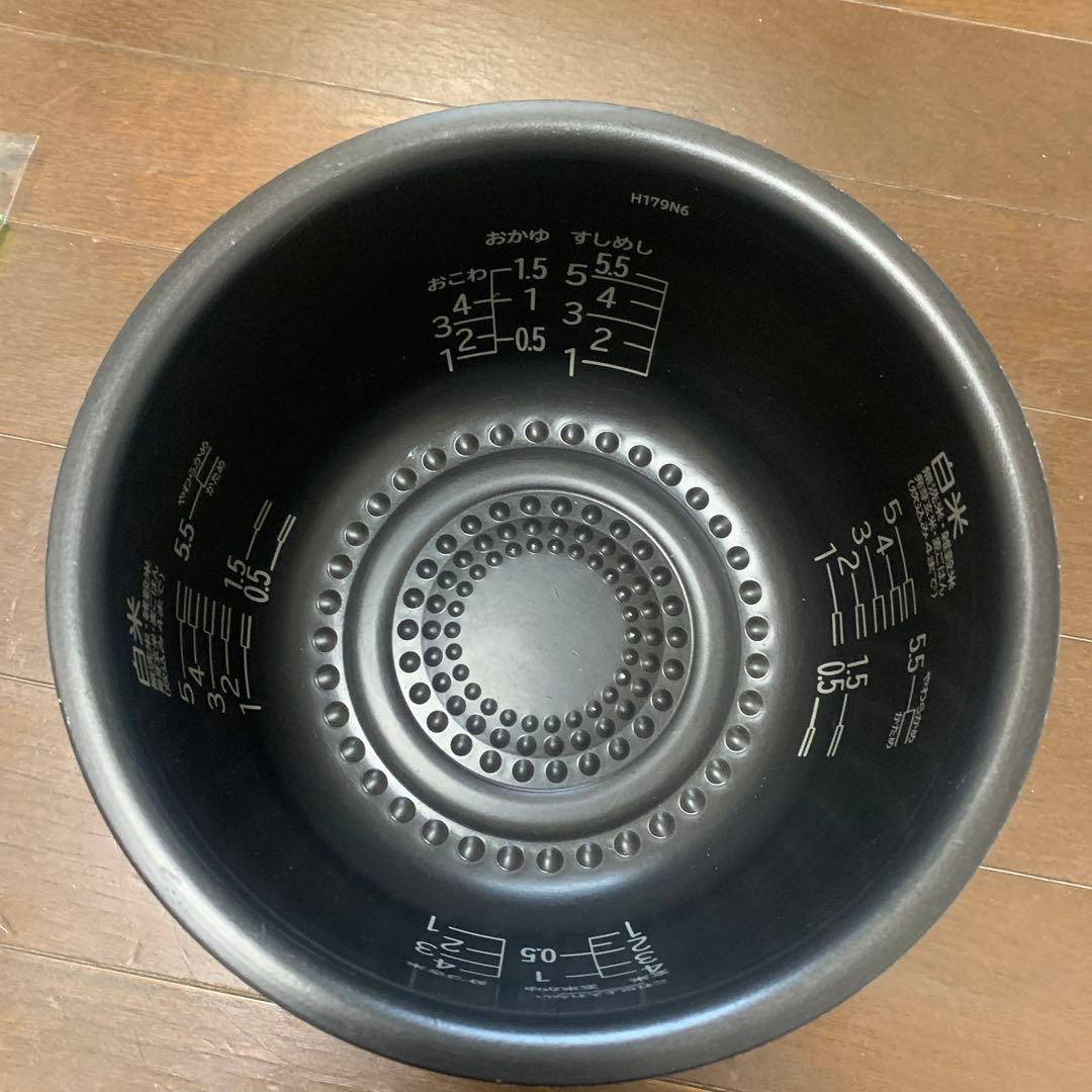 HITACHI RZ-W100EM 炊飯器 ブラック　ふっくら御膳　黒