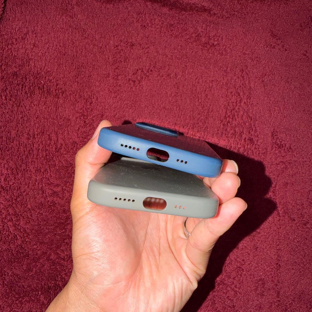 iPhone用ケース グレー ブルー 2色セット 15 pro