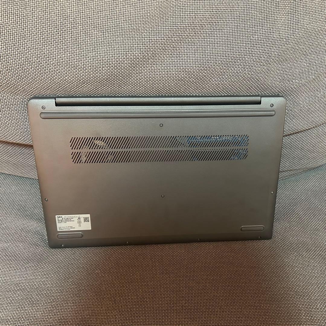 新品 NEC ノートパソコン LAVIE Direct N15 Slim