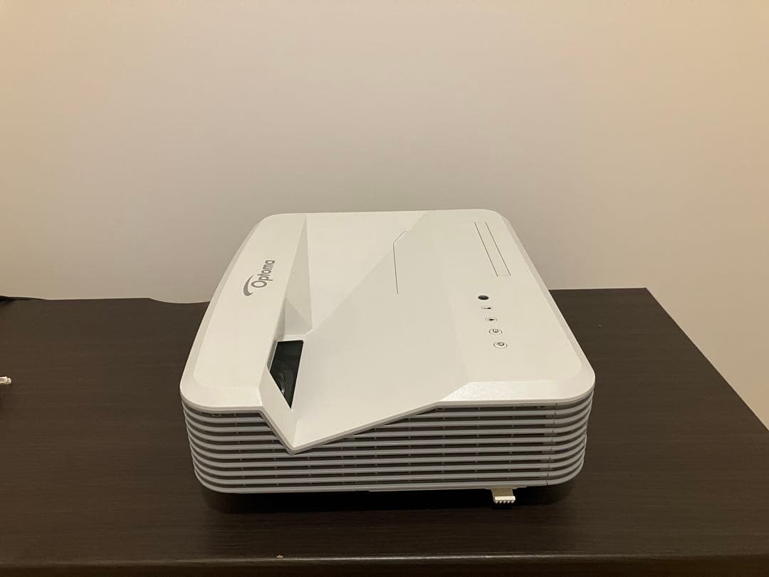 Optoma オプトマ プロジェクター本体 ホワイト 超単焦点 EH320UST