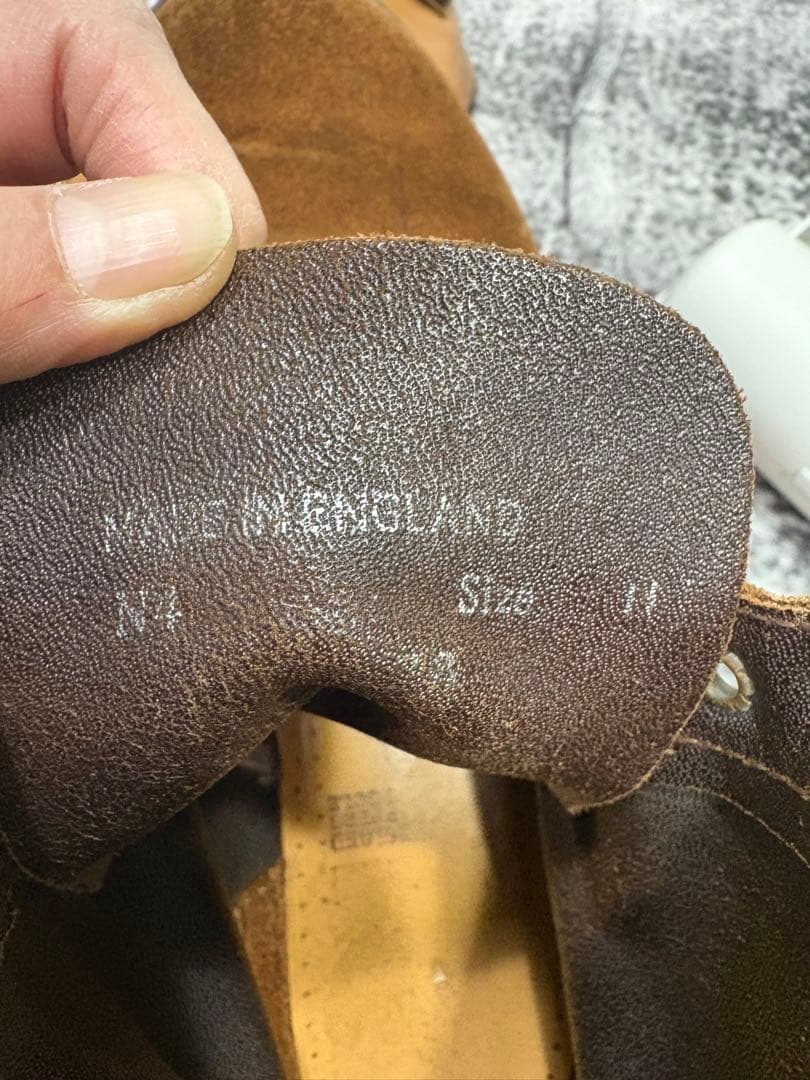 ドクターマーチン イングランド 8ホール ブーツ スウェード ブラウン UK11