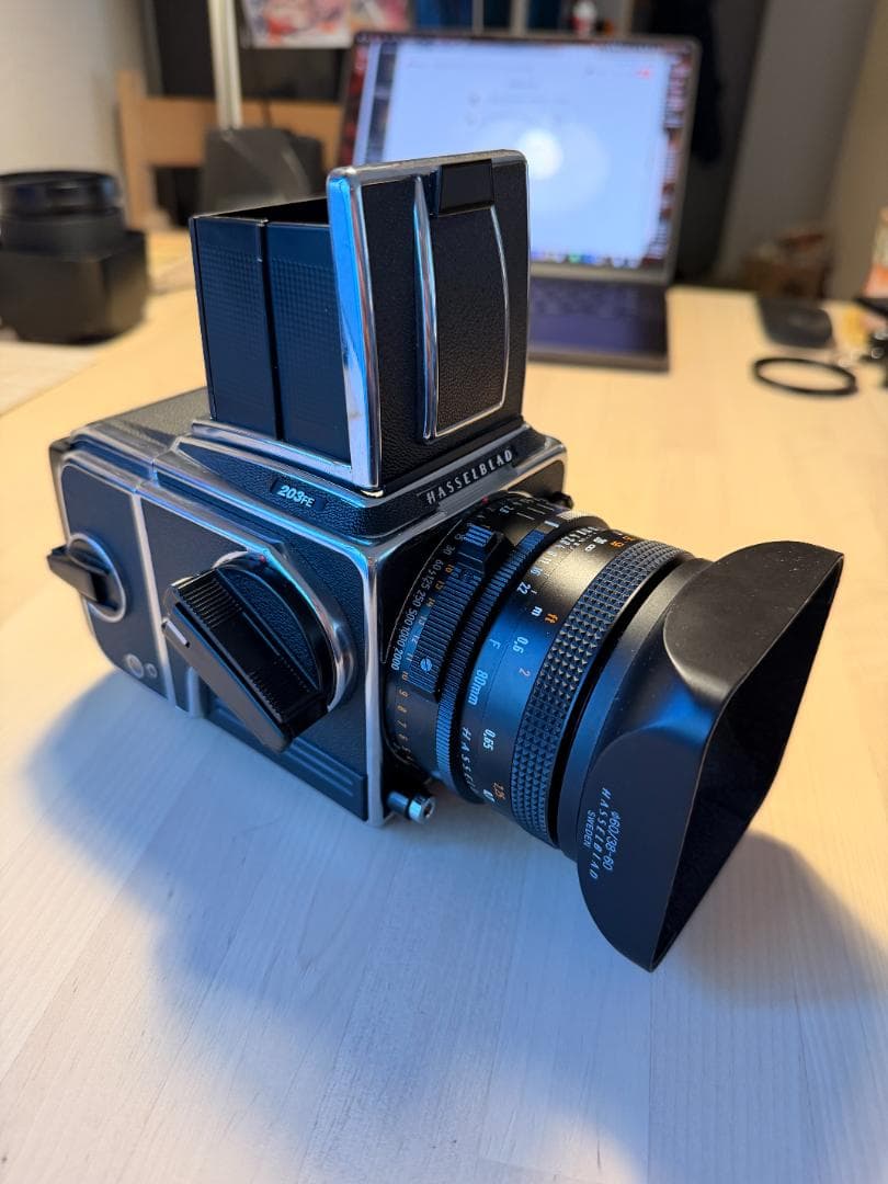 【希少未改造】Hasselblad 203FE+80mm FE+E12CCセット