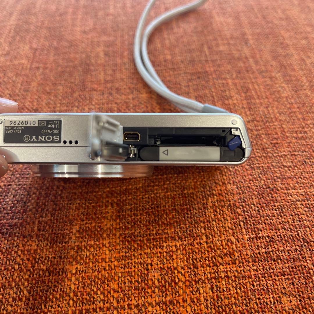SONY Cyber-shot DSC-W830 デジカメ 充電器無 動作未確認