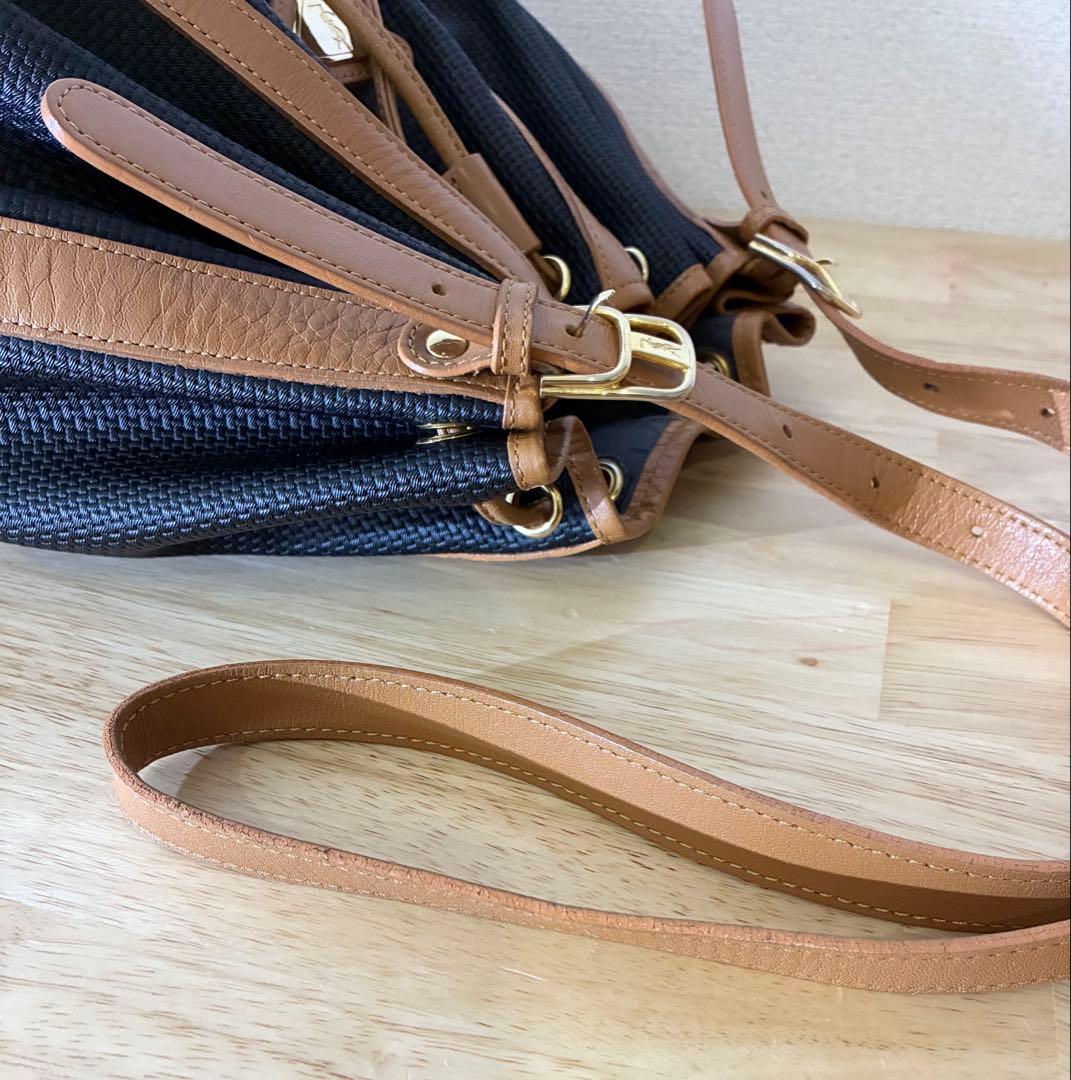 YVES SAINT LAURENT イヴサンローラン 巾着 ショルダーバッグ