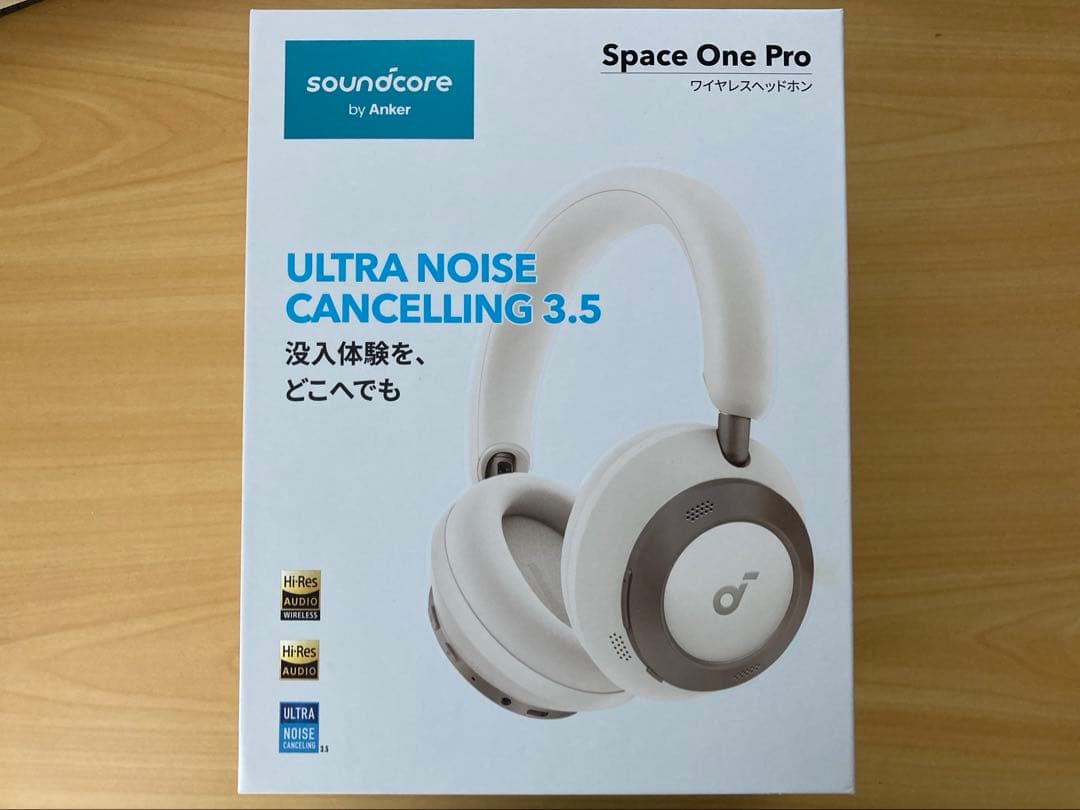 Anker Soundcore Space One Pro ホワイト