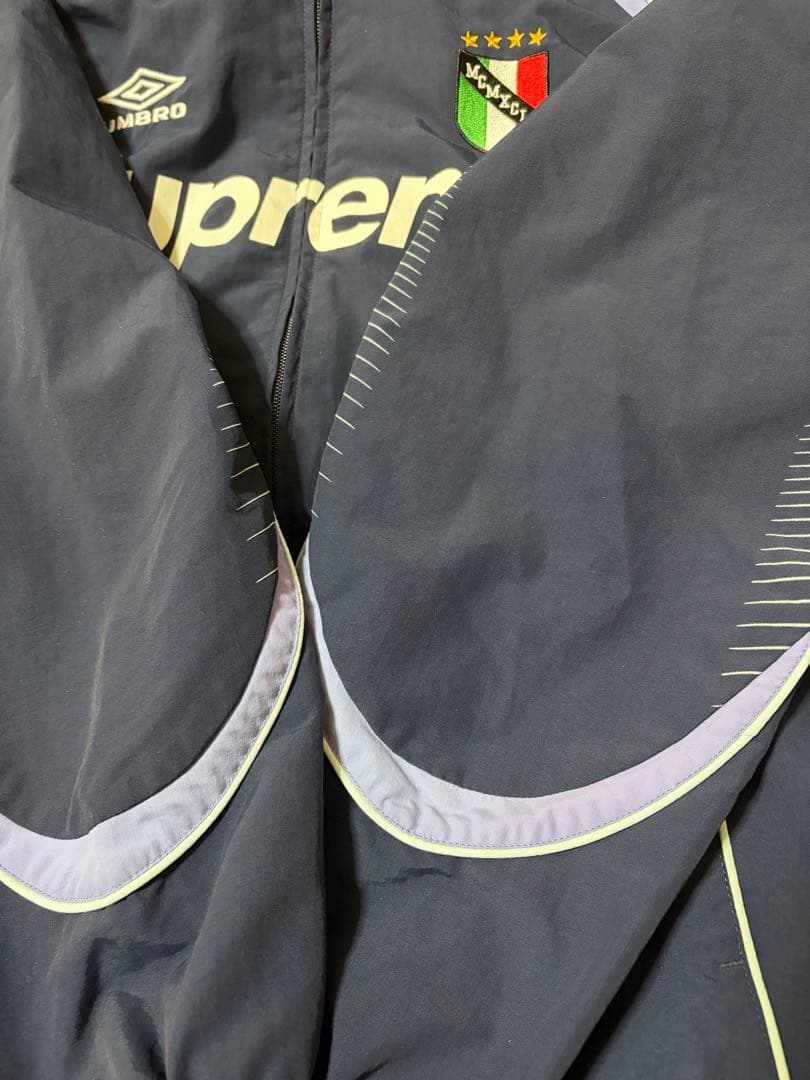 supreme umbro ナイロンジャケット