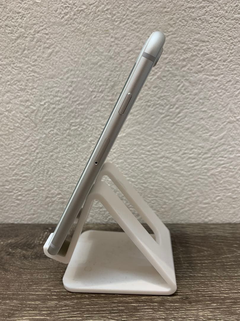 ※専用出品※iPhone8 シルバー 64GB SIMフリー 本体