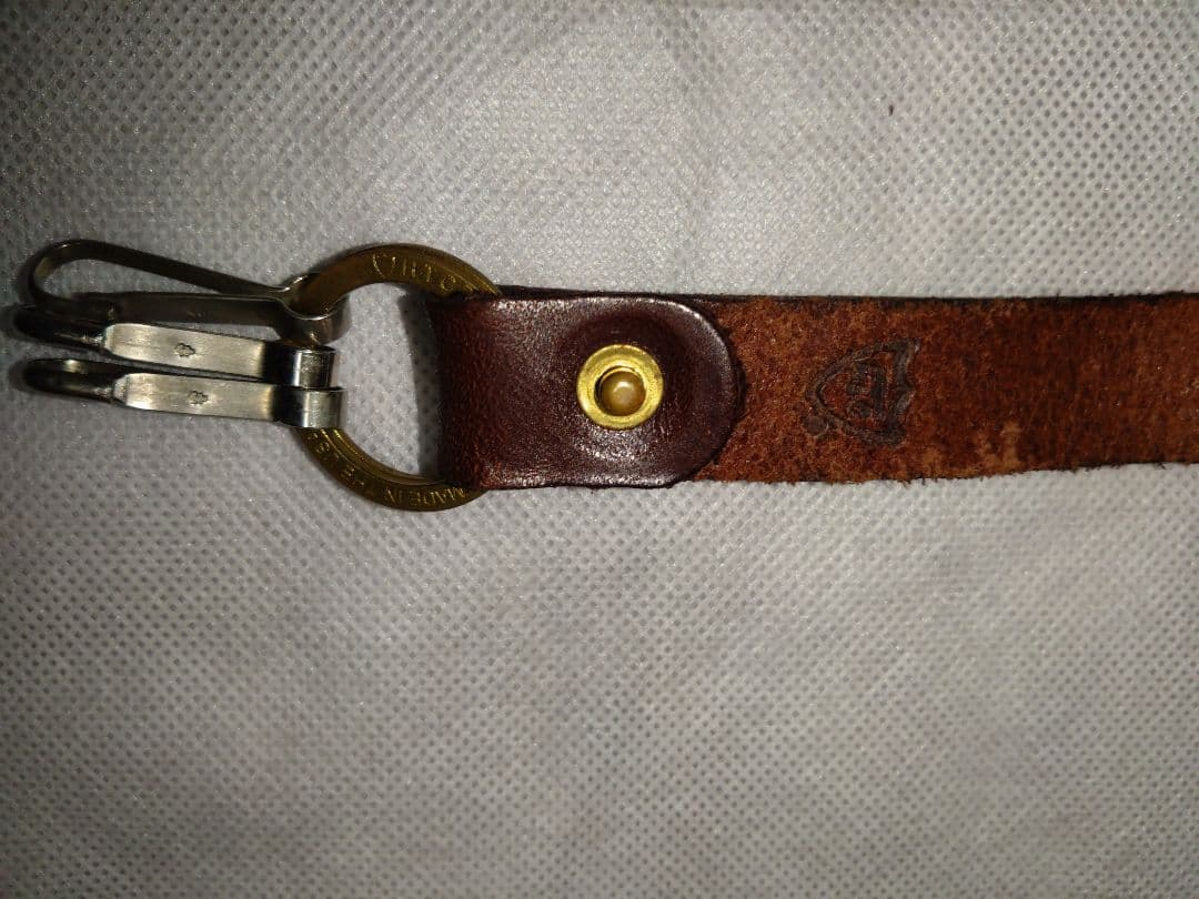 完売品　HTCストーンリング キーホルダー　ブラウン