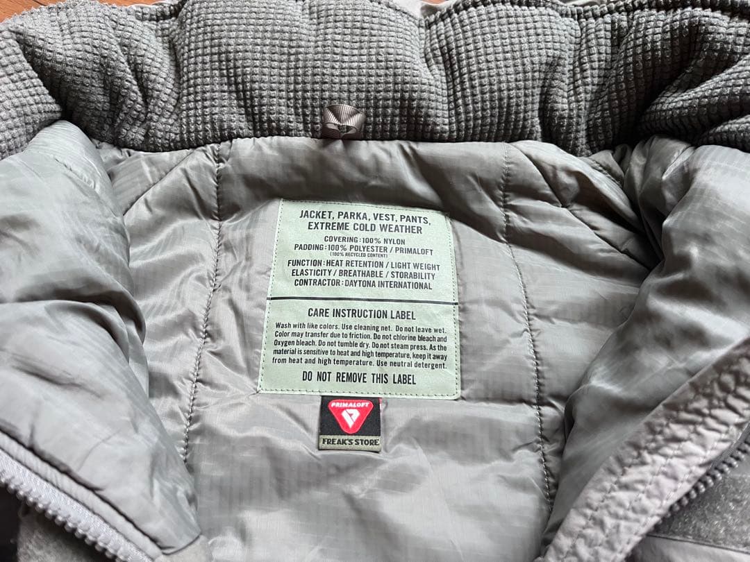 LEVEL7 ハイロフトジャケット　プリマロフト レベル７　フリークスストア