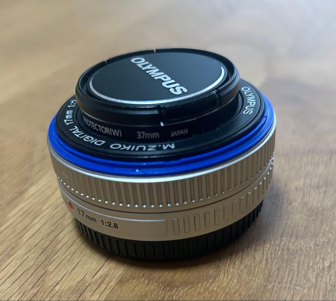 オリンパス M.ZUIKO DIGITAL 17mm F2.8 シルバー