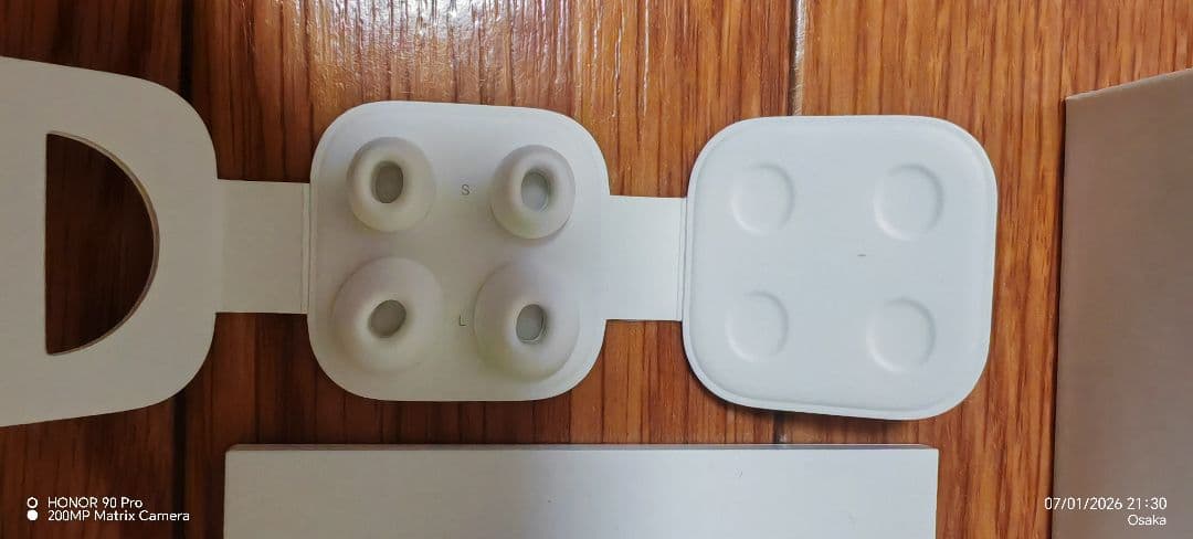 Airpods Pro 1完璧に動作しています。