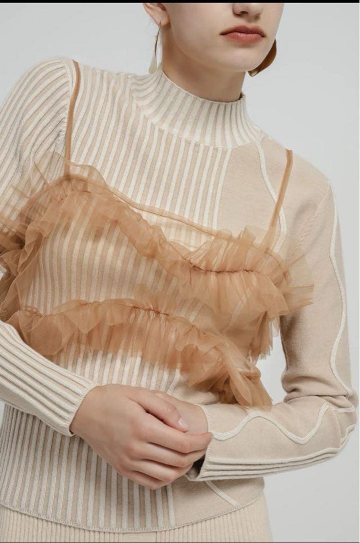 トップス EAPHI TULLE ASYMMETRY FRILL CAMISOLE