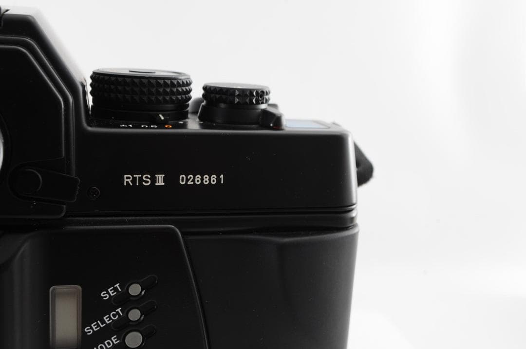 CONTAX RTS III フィルムカメラボディー（整備品）