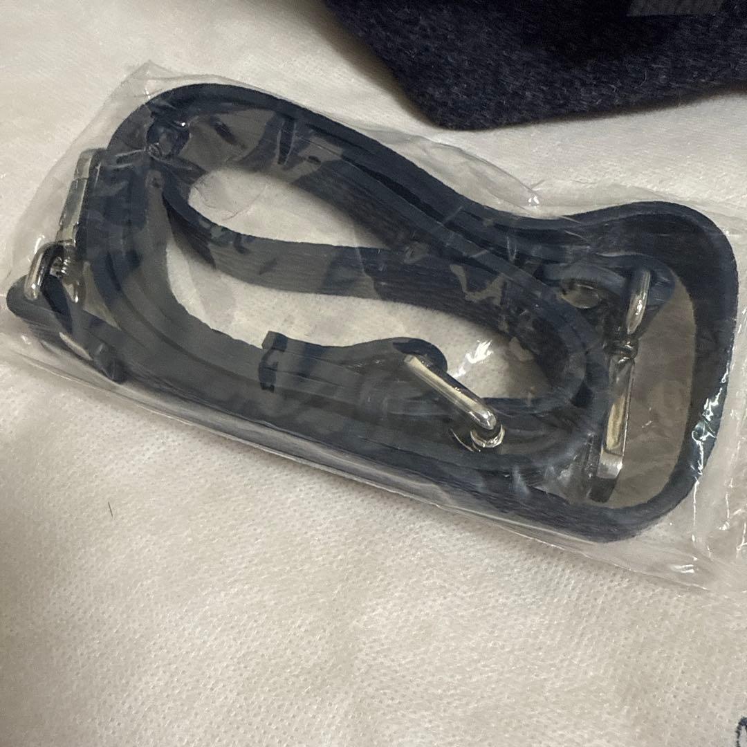 【新品・未使用】マドモアゼルノンノン　イタリア製秋冬ツーウェイバッグ　ネイビー