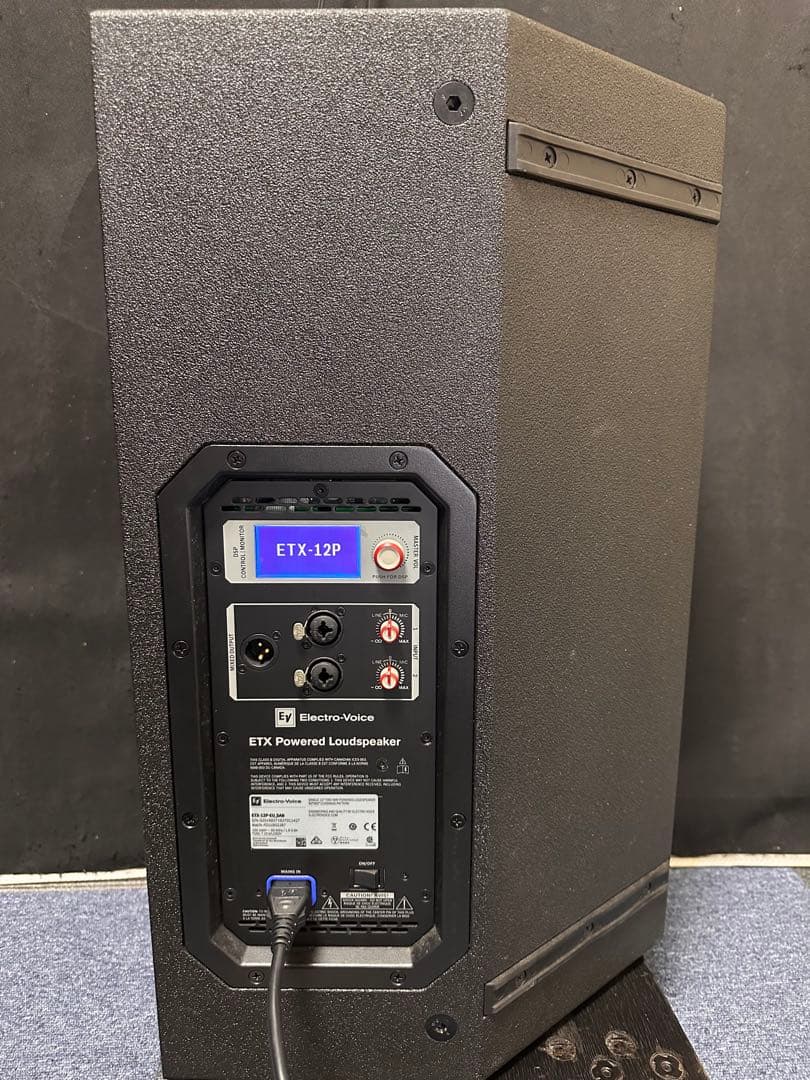 Electro-Voice ETX-12P (3) パワードスピーカー　1個