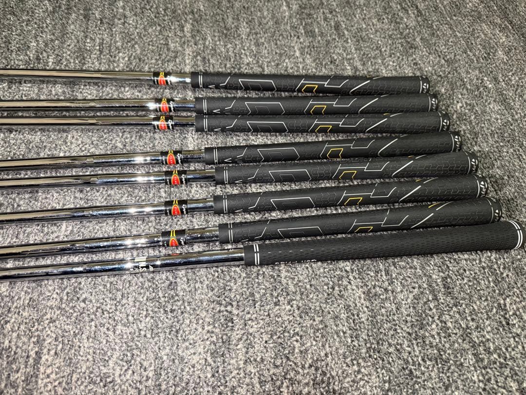 テーラーメイド R7アイアンセット 4〜9.P + ミズノ Sウェッジ 計8本