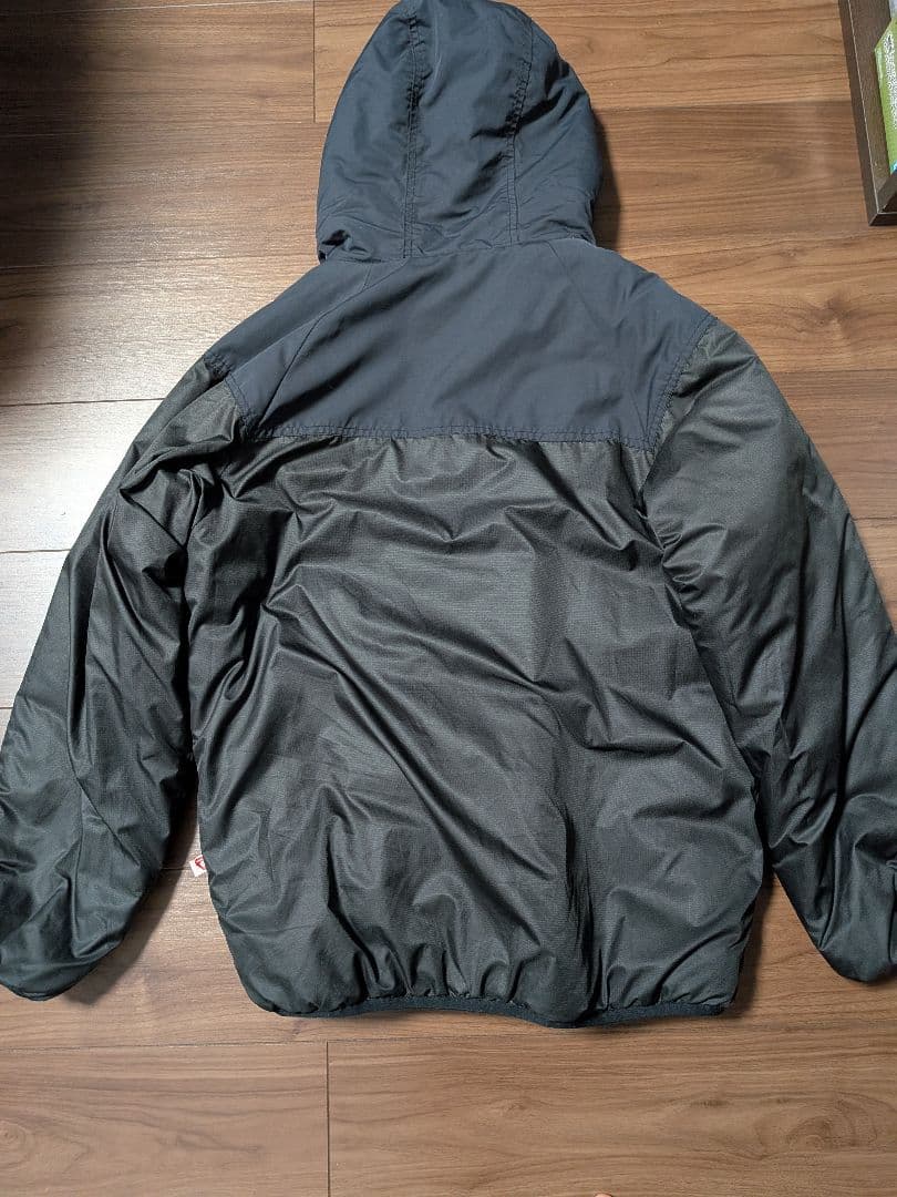 スタンダードカリフォルニア リバーシブル パフパーカー　ダウンジャケット