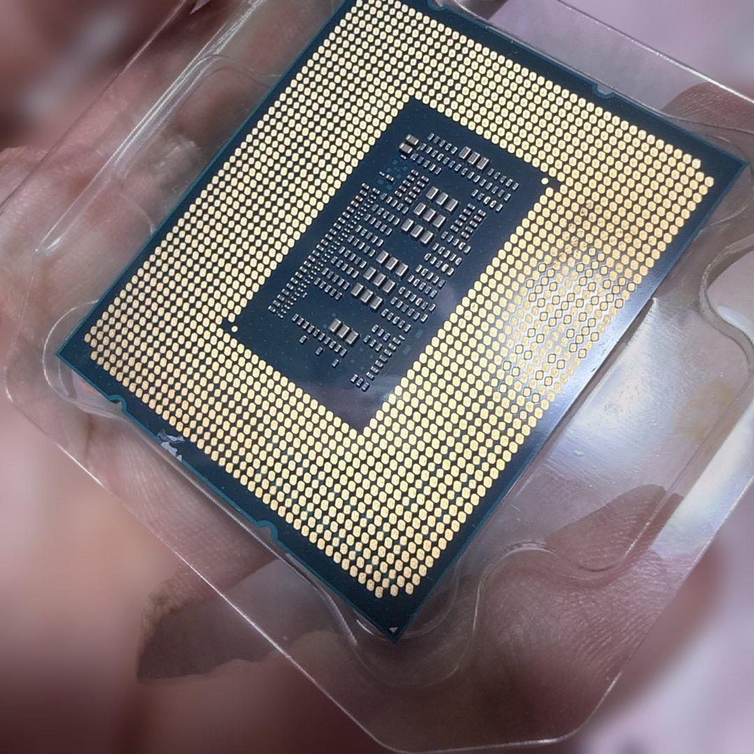 CPU Intel CPU corei5-12400F SRL4W