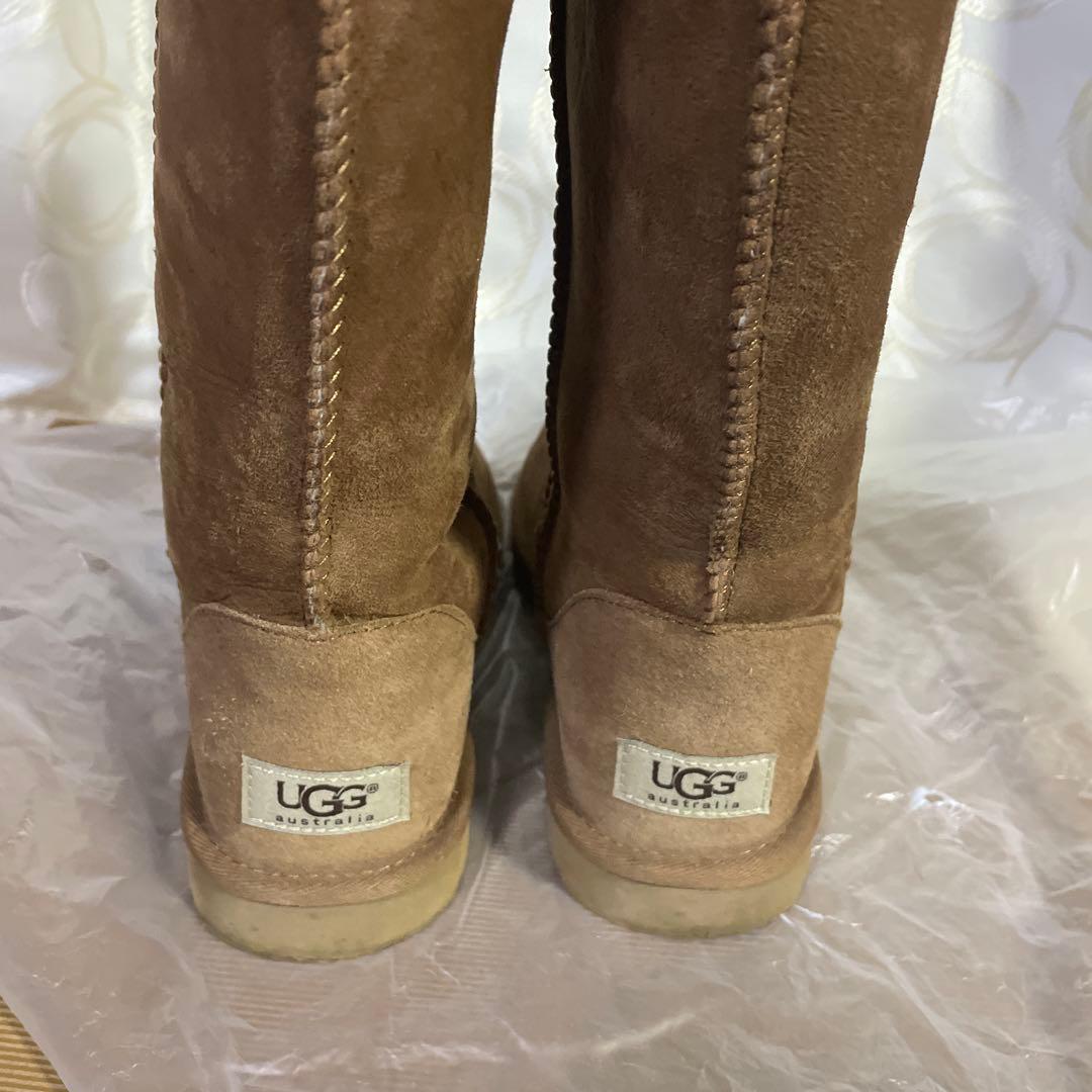 【かず】UGG ムートンブーツ ベージュ