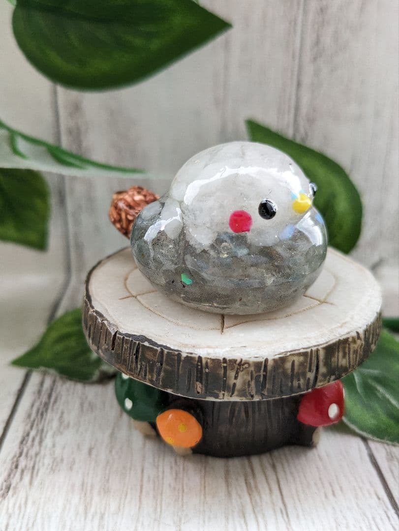 【睦月】①顔付き！かがみもちちゃん形オルゴナイト☆他２点