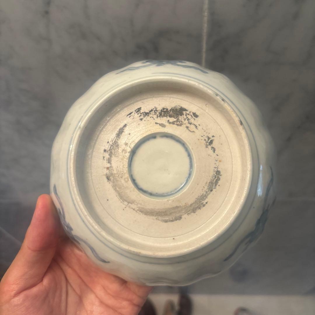 江戸後期　手描きのお花や松、幾何学模様が秀逸で金彩も美しい豪華絢爛な古伊万里