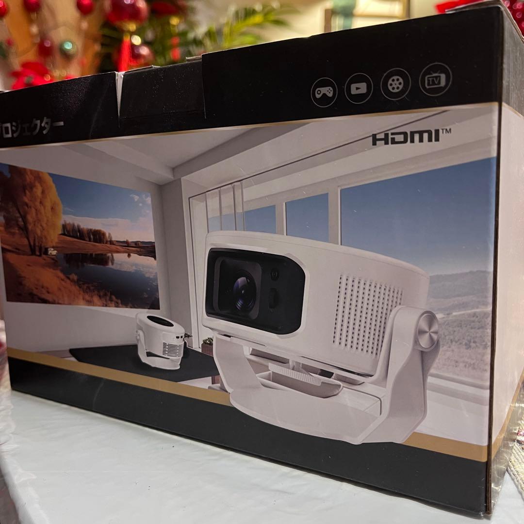 プロジェクター 家庭用小型 【1080P 8K対応＆HDR高画質】50cm投影可