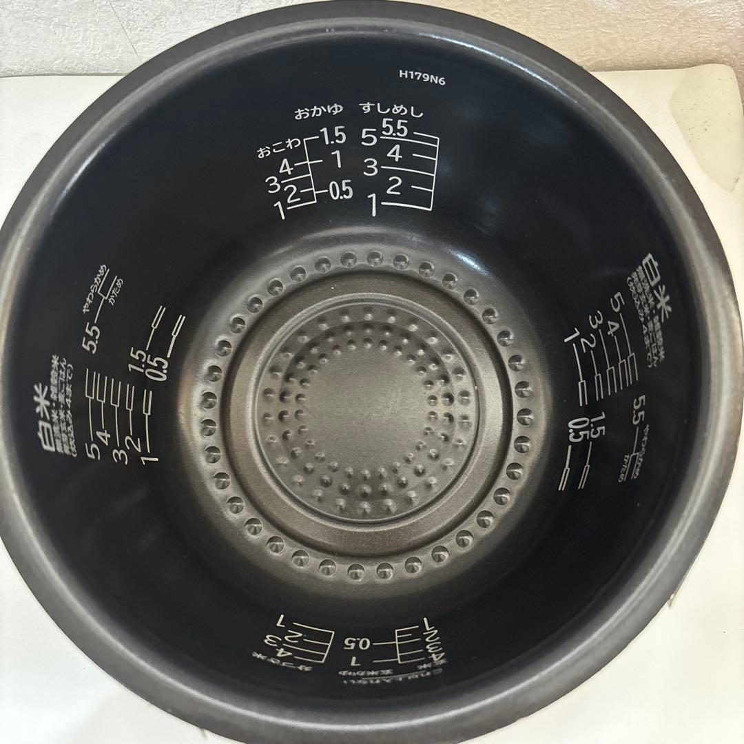 日立 炊飯器 ブラック 5.5合炊き 2023年製