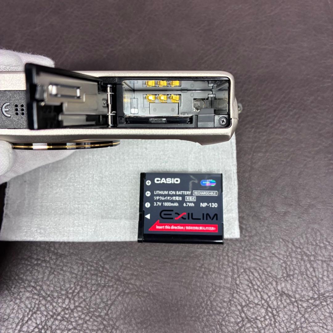 【美品】CASIO EXILIM EX-ZR310 シルバー