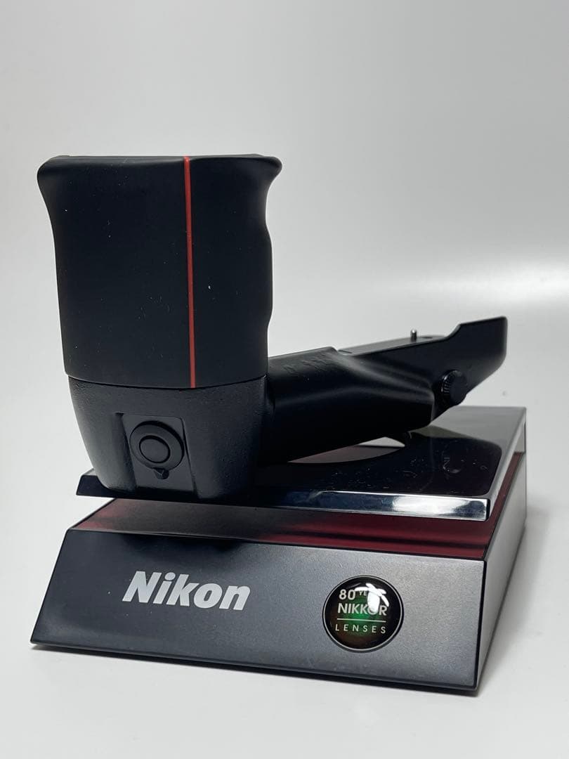 Nikon MB-21バッテリーグリップ