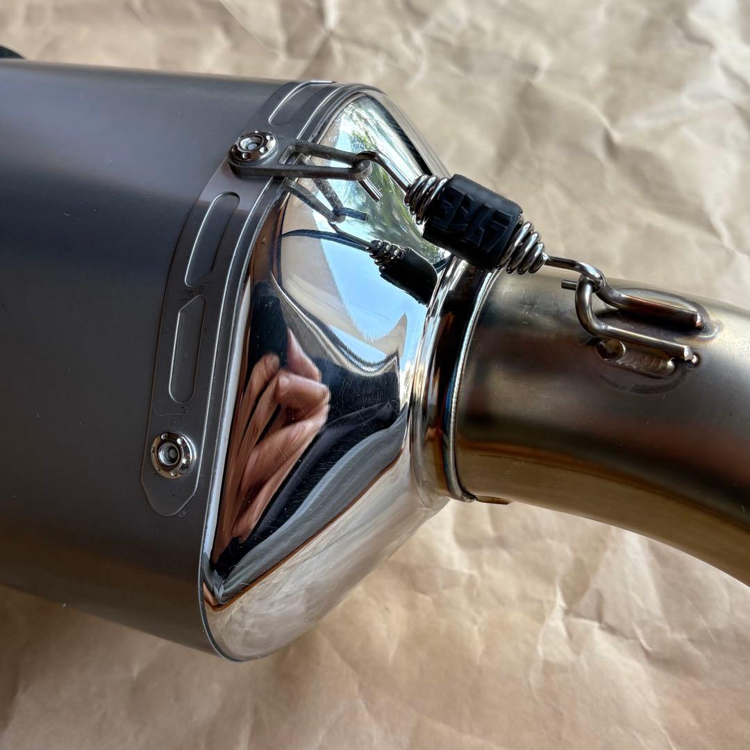 【スズキ車なら】 ヨシムラサイクロン R-77J ステンレス SV650 中古