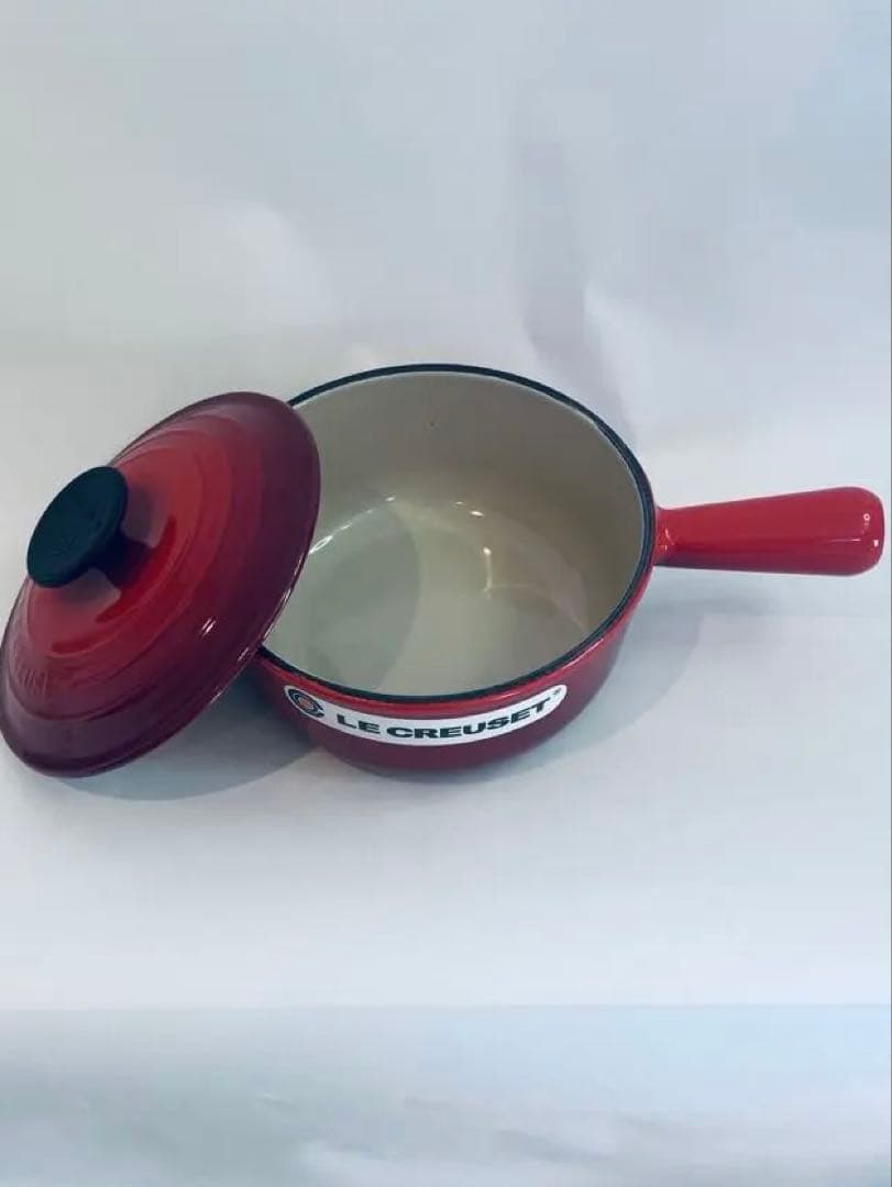 ルクルーゼ Le Creuset 鍋 18センチ ソースパン