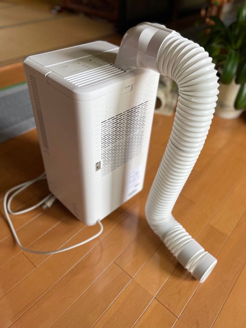 アイリスオーヤマICA－0301G ホワイト ポータブルエアコン 本体 工事不要