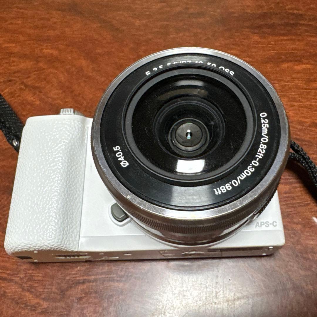 Sony α5100 ミラーレス一眼 E 16-50mm