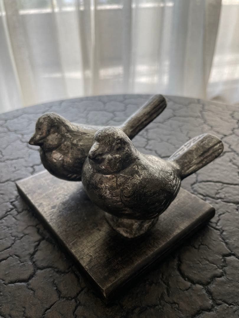 金属製 鳥の彫刻 アンティーク風