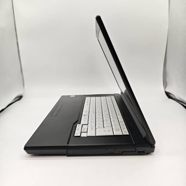 バッテリ◎ フルHD 15 富士通 i7-7600U SSD256GB オフィス